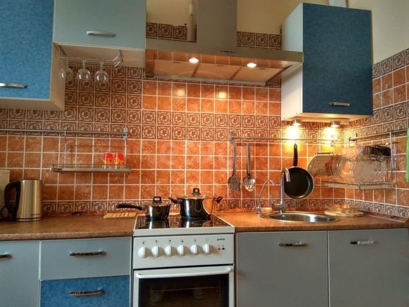 
  Сдается 1-комн. квартира, 42 м², Фабричная ул, д. 22
. Фото 1.