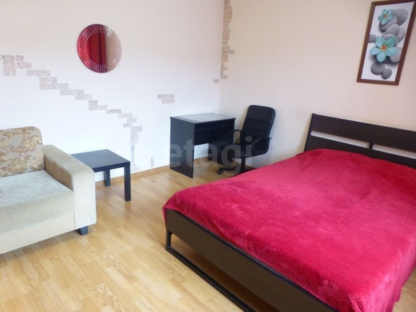 
  Сдается 1-комн. квартира, 39 м², Крылова ул, д. 64/1
. Фото 2.