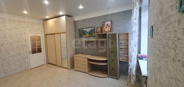 
  Продается 2-комн. квартира, 52 м², Дуси Ковальчук ул, д. 61
. Фото 3.