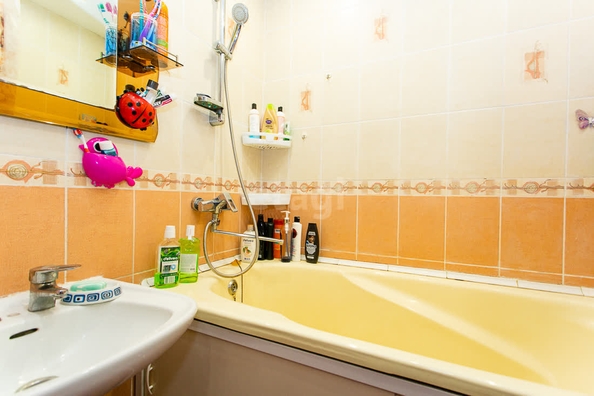 
  Продается 3-комн. квартира, 68 м², Пархоменко ул, д. 90
. Фото 17.