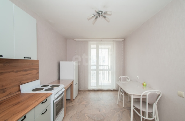 
  Сдается 1-комн. квартира, 38 м², Большевистская ул, д. 118
. Фото 1.