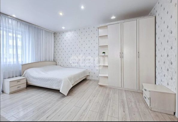 
  Продается 2-комн. квартира, 63.4 м², Кирова ул, д. 225
. Фото 5.