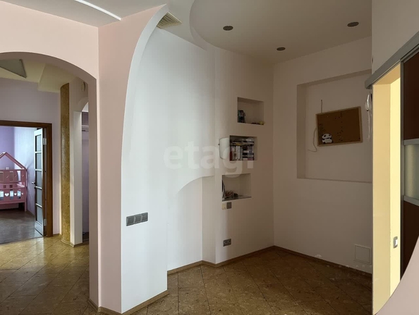 
  Сдается 3-комн. квартира, 91 м², Галущака ул, д. 1
. Фото 5.