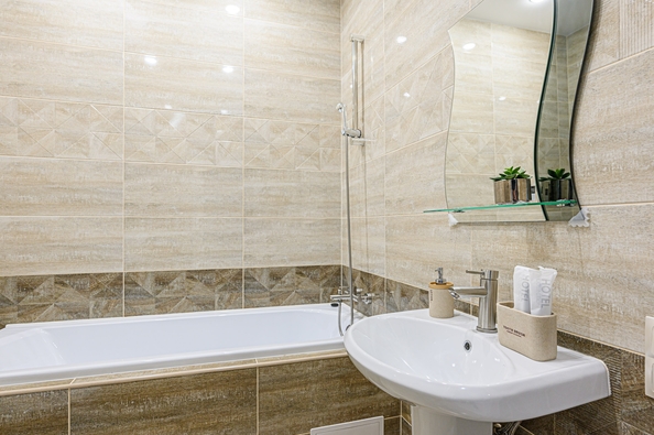 
  Сдам посуточно 2-комн. квартиру, 60 м², Большевистская ул, д. 32/1
. Фото 10.