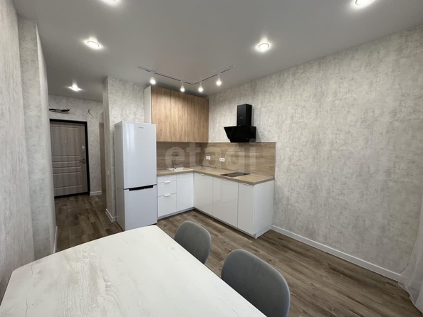 
  Сдается 1-комн. квартира, 40 м², Светлановская ул, д. 52/2
. Фото 4.