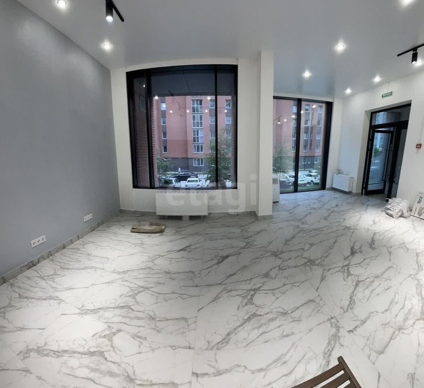 
  Продается универсальное помещение, 39 м², ЖК Европейский берег,  дом 42
. Фото 2.