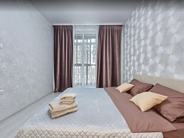 
  Сдам посуточно 2-комн. квартиру, 48 м², Семьи Шамшиных ул, д. 91
. Фото 10.