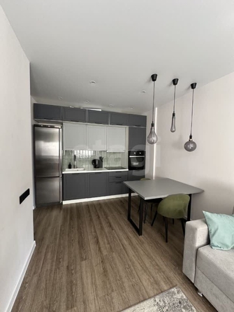
  Сдается 1-комн. квартира, 47.5 м², Декабристов ул, д. 10
. Фото 4.