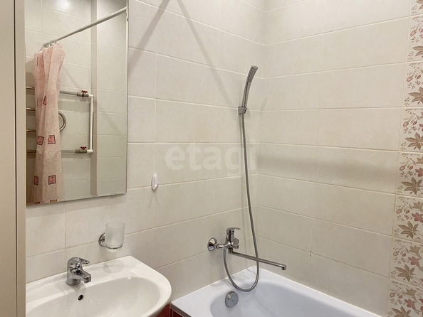 
  Сдается 2-комн. квартира, 62 м², Романова ул, д. 60
. Фото 11.