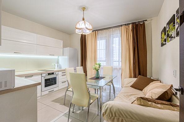
  Сдам посуточно 2-комн. квартиру, 55 м², Ипподромская ул, д. 8
. Фото 1.