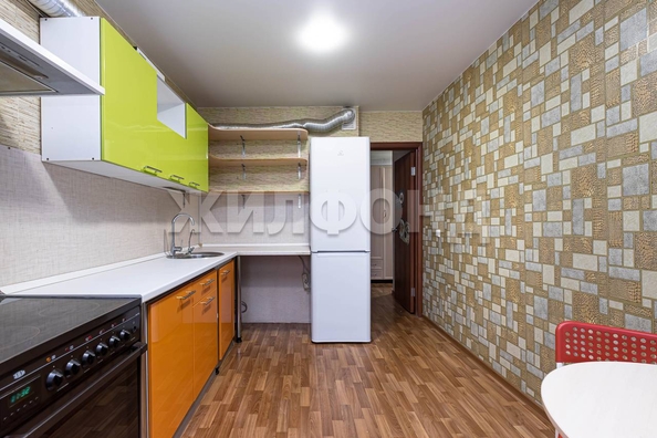 
  Продается 1-комн. квартира, 40.9 м², Зорге ул, д. 90
. Фото 9.