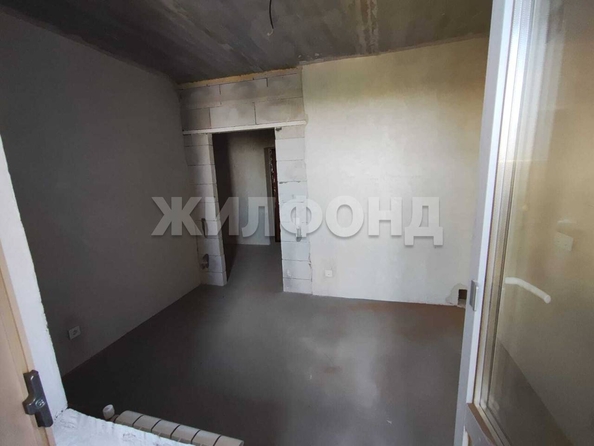 
  Продается 2-комн. квартира, 67.3 м², Есенина ул, д. 67
. Фото 5.