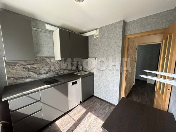 
  Продается 2-комн. квартира, 44.5 м², Новогодняя ул, д. 18
. Фото 4.