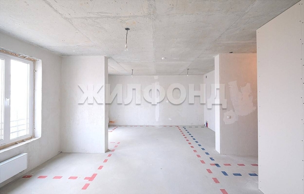 
  Продается 3-комн. квартира, 66.1 м², 3-й микрорайон, д. 8
. Фото 3.