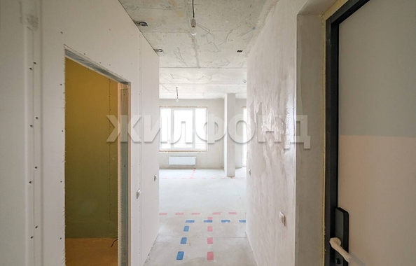 
  Продается 3-комн. квартира, 66.1 м², 3-й микрорайон, д. 8
. Фото 7.
