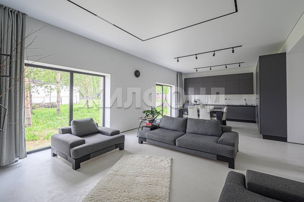
  Продается дом, 183.4 м², поселок Озерный
. Фото 1.