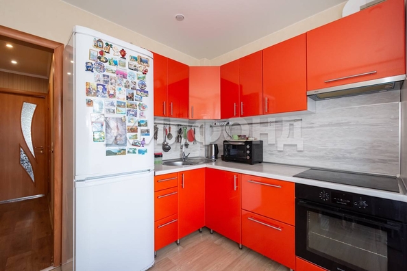 
  Продается 2-комн. квартира, 48 м², Солидарности ул, д. 72
. Фото 2.
