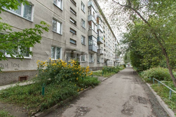 
  Продается 2-комн. квартира, 44.1 м², Калинина ул, д. 16
. Фото 2.