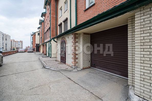 
  Продается дом, 292.7 м², Новосибирск
. Фото 4.