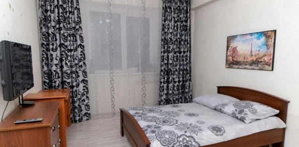 
  Сдам посуточно 1-комн. квартиру, 40 м², Ватутина ул, д. 20/1
. Фото 1.