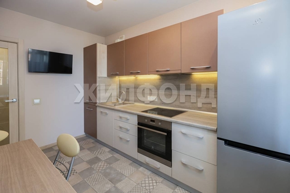 
  Продается 1-комн. квартира, 33.9 м², Серафимовича ул, д. 26
. Фото 7.
