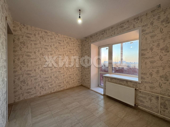 
  Продается 2-комн. квартира, 63.8 м², Титова ул, д. 253/6
. Фото 6.
