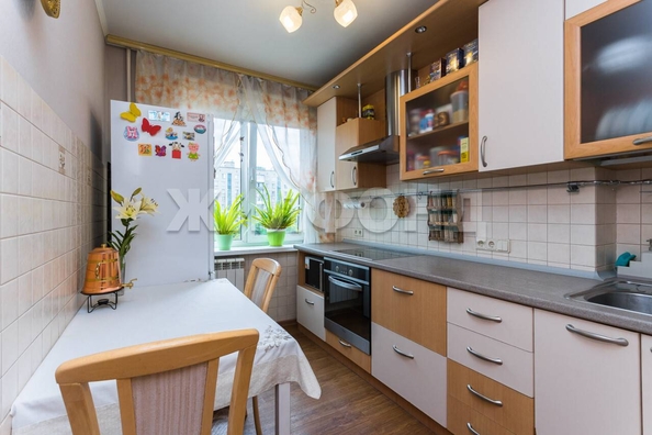 
  Продается 4-комн. квартира, 73.7 м², Челюскинцев ул, д. 15
. Фото 1.