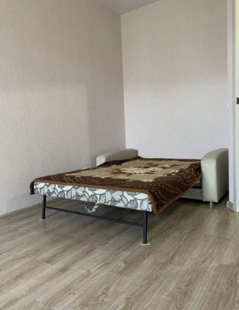 
  Сдам посуточно 1-комн. квартиру, 35 м², Петухова ул, д. 105
. Фото 8.