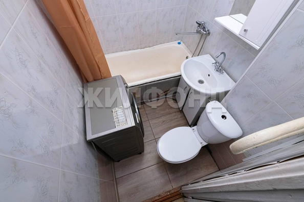 
  Продается 1-комн. квартира, 32.4 м², Пермитина ул, д. 8
. Фото 14.