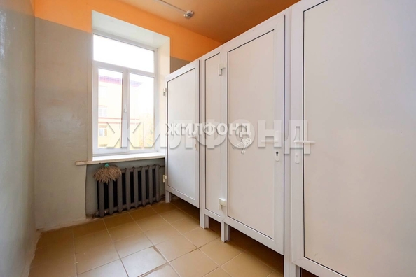 
  Продается комната, 20 м², Богдана Хмельницкого ул, д. 32
. Фото 8.