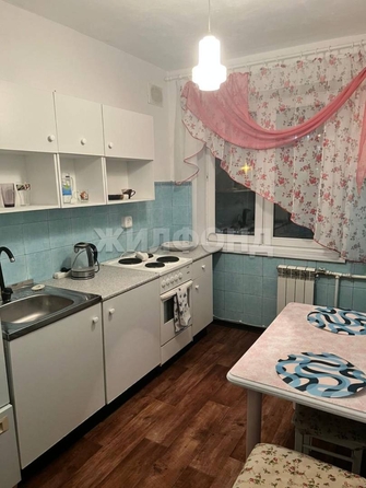 
  Продается 2-комн. квартира, 43.2 м², Комсомольская ул, д. 4
. Фото 6.