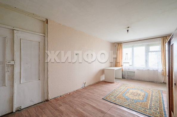 
  Продается 3-комн. квартира, 60.7 м², Связистов ул, д. 11
. Фото 23.