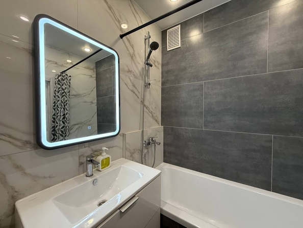 
  Сдается посуточно 1-комн. квартира, 40 м², Николая Островского ул, д. 195
. Фото 16.