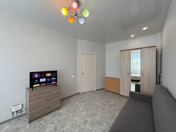 
  Сдается посуточно 1-комн. квартира, 35 м², В. Высоцкого ул, д. 53
. Фото 11.