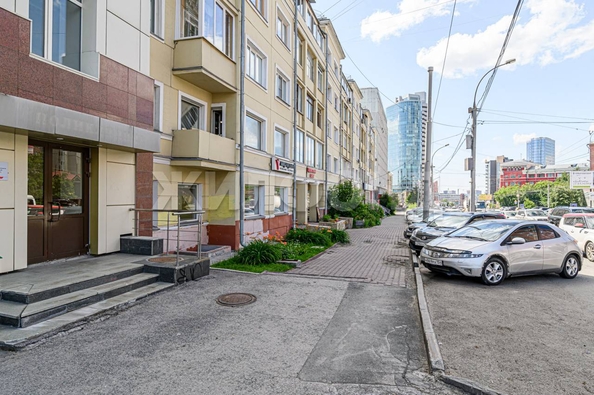 
  Продается 3-комн. квартира, 62.4 м², Димитрова пр-кт, д. 6
. Фото 8.