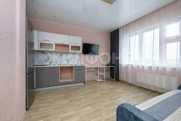 
  Продается 3-комн. квартира, 48 м², Виктора Уса ул, д. 11
. Фото 1.