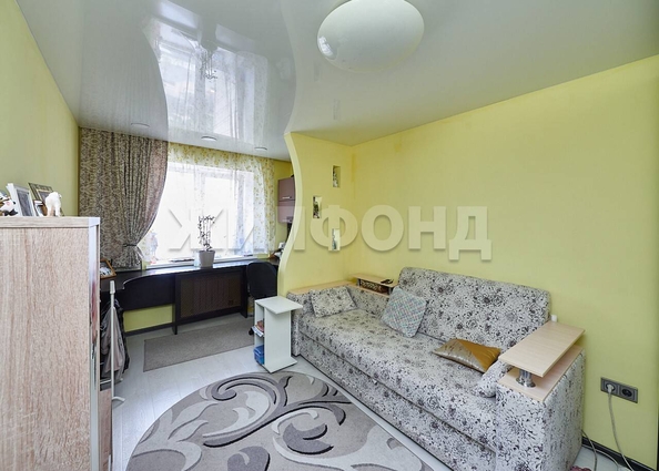 
  Продается 4-комн. квартира, 72.6 м², Новая Заря ул, д. 11
. Фото 6.