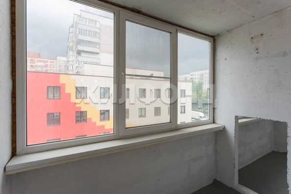 
  Продается 4-комн. квартира, 74.2 м², Дуси Ковальчук ул, д. 5
. Фото 9.