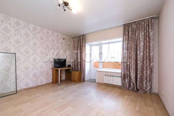 
  Продается 3-комн. квартира, 63.7 м², Новосибирская ул, д. 12
. Фото 13.