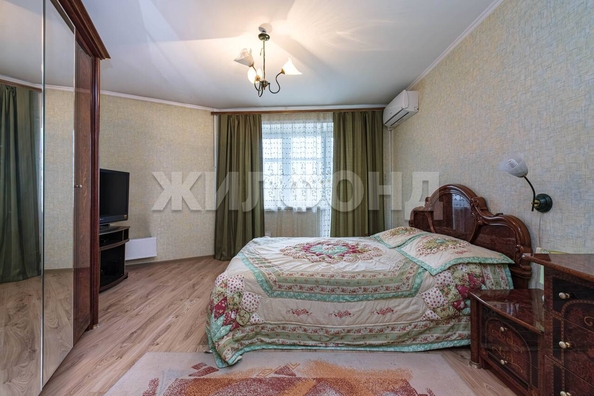
  Продается 4-комн. квартира, 108.7 м², Краснообск, д. 212
. Фото 7.