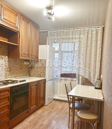 
  Продается 2-комн. квартира, 48.7 м², Селезнева ул, д. 37
. Фото 7.