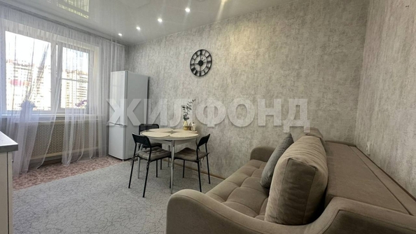 
  Продается 1-комн. квартира, 42.8 м², Виктора Уса ул, д. 5
. Фото 5.
