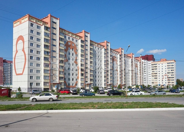 
  Продается 3-комн. квартира, 76.9 м², Петухова ул, д. 99/2
. Фото 9.