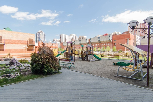 
  Продается 3-комн. квартира, 86.3 м², Шевченко ул, д. 15
. Фото 5.