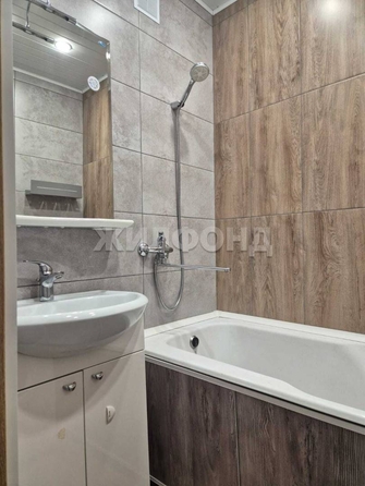 
  Сдается 2-комн. квартира, 63 м², Демакова ул, д. 6
. Фото 8.