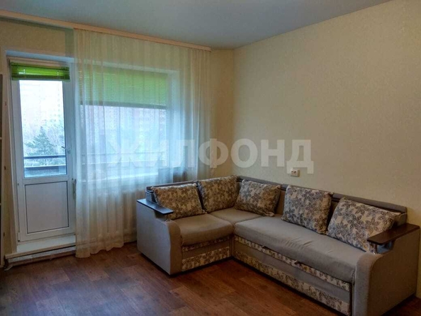 
  Сдается 2-комн. квартира, 56 м², Сиреневая ул, д. 41
. Фото 1.