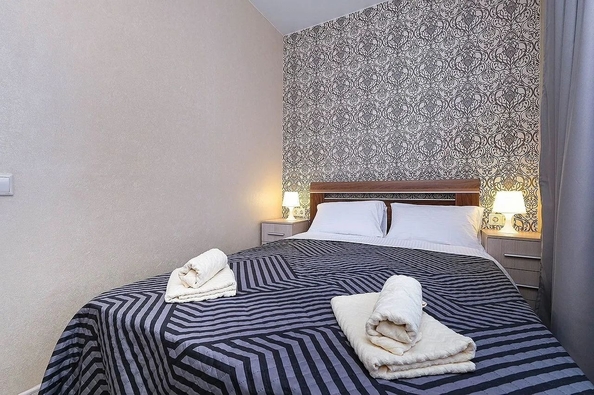 
  Сдается посуточно 1-комн. квартира, 40 м², Фабричная ул, д. 22
. Фото 2.