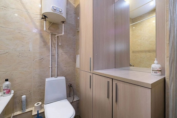 
  Сдается посуточно 1-комн. квартира, 40 м², Фабричная ул, д. 22
. Фото 17.