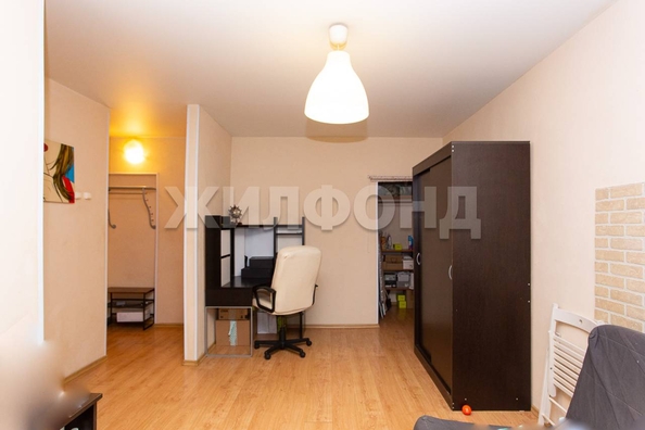 
  Продается 1-комн. квартира, 30.8 м², Дуси Ковальчук ул, д. 183Б
. Фото 4.