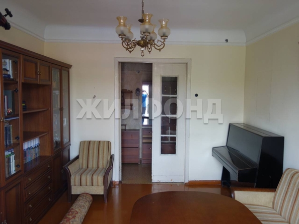
  Продается 3-комн. квартира, 77 м², Зыряновская ул, д. 125
. Фото 1.